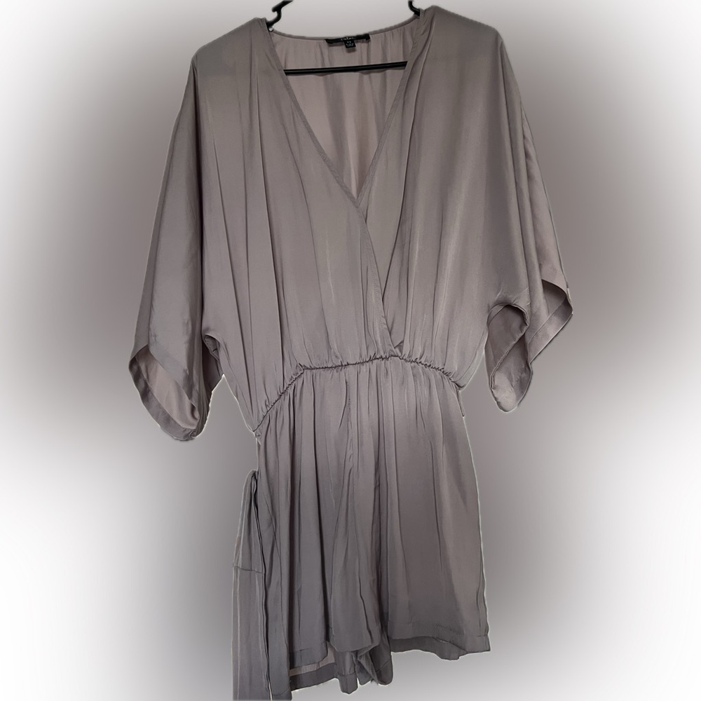 Lulus ain’t it grand mauve pink satin romper